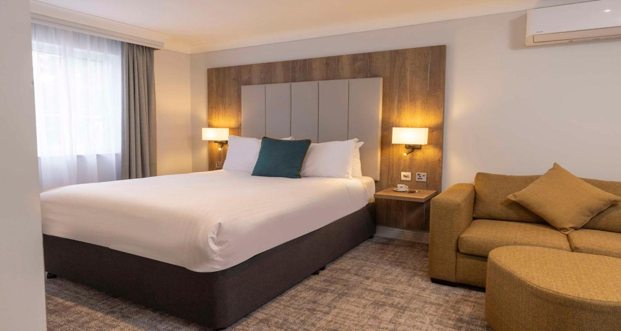 Crowne Plaza East Midlands Airport By Ihg Derby Exterior foto