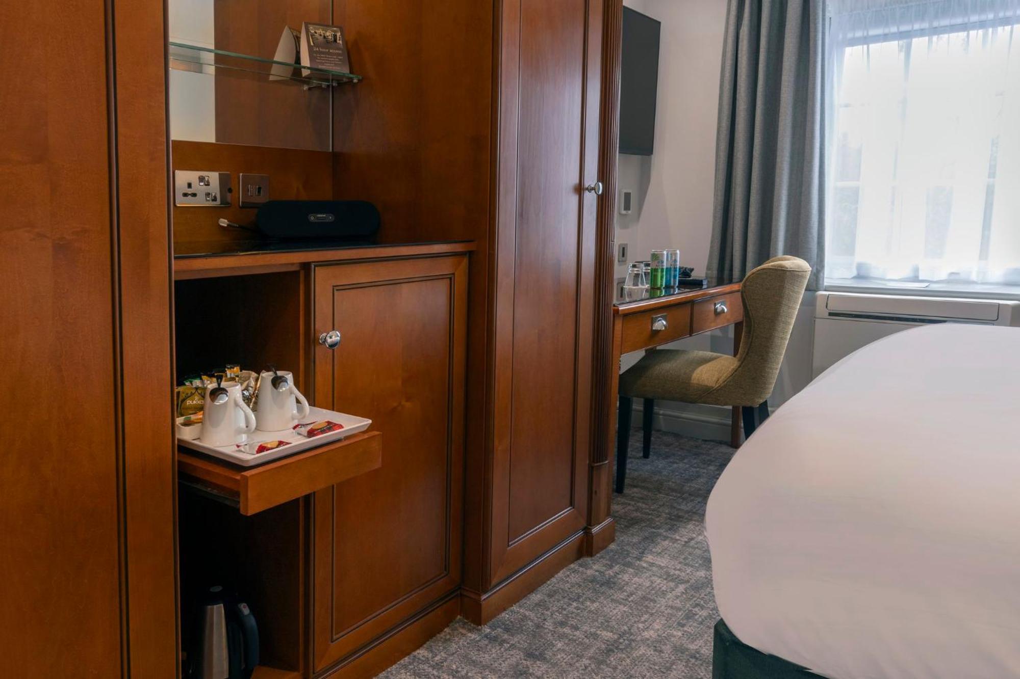 Crowne Plaza East Midlands Airport By Ihg Derby Exterior foto